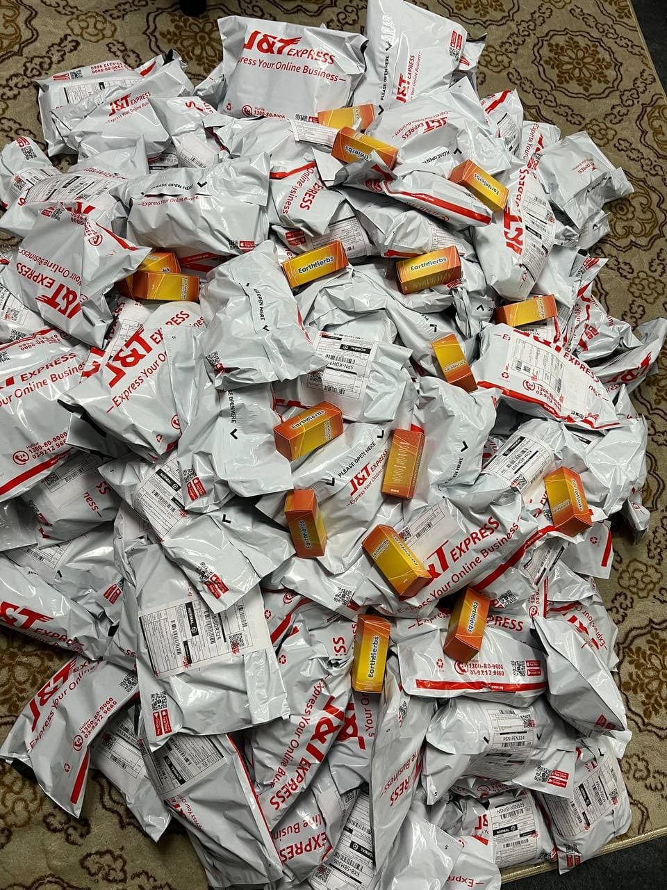 Pesanan EarthHerbs Sedia Dihantar